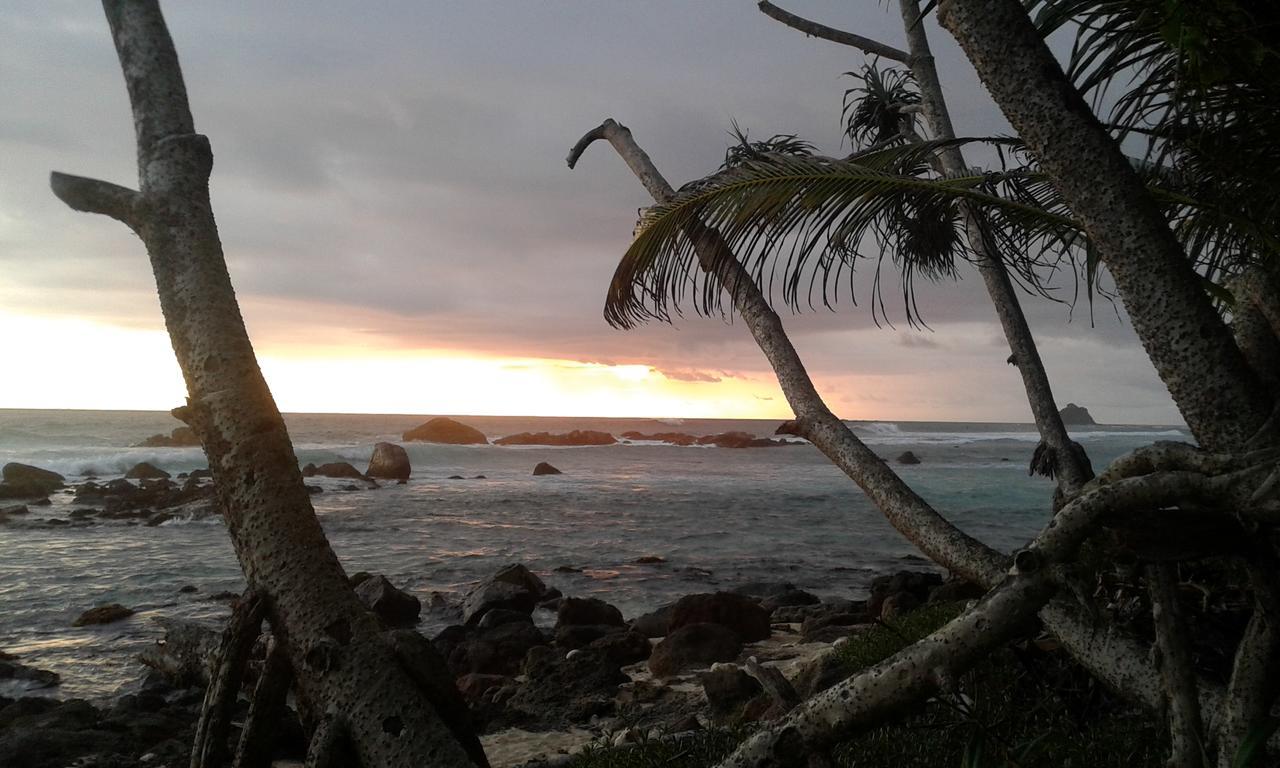 Ram'S Surfing Beach,Midigama-Est Extérieur photo